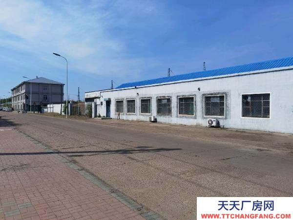 鐵峰適合小型工廠入住，動力電自來水齊全，交通便利。