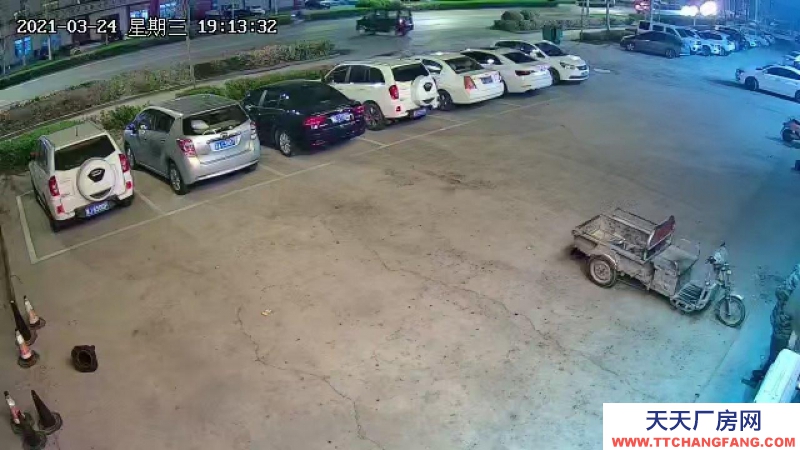 滄州 泊頭(出售) 出售104國道外貿(mào)冷庫東，國有土地有證十畝帶廠房價格面議