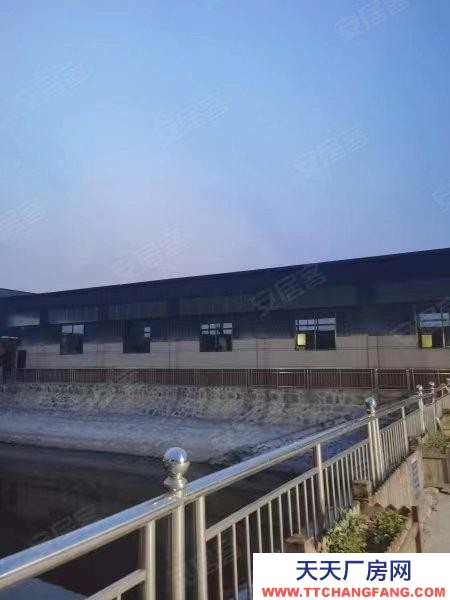 滄州 鹽山(出租) 《易幫源》可分租鹽山縣千童鎮2400平炒貨食品廠房400平門市