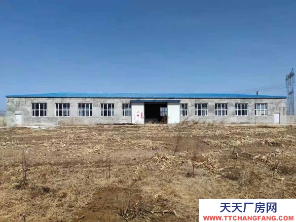 富裕總面積1萬平，糧食加工廠房750平，住宅350平。