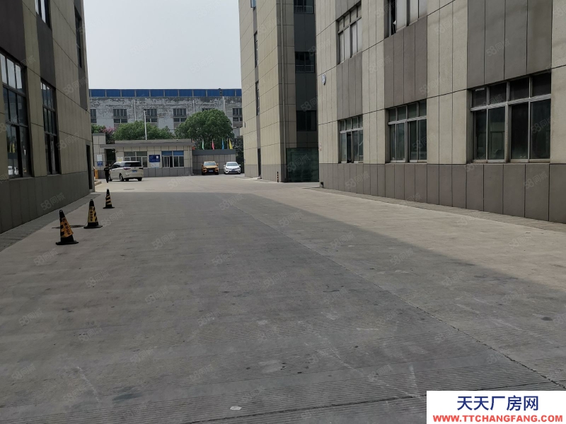 (出租) 常州鐘樓開發(fā)區(qū)廠房出租可分組標(biāo)準(zhǔn)車間12米高大車進出方便格力博旁適合加工制造