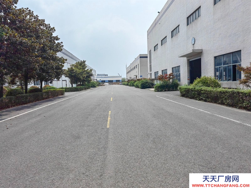 (出租) 常州新北羅溪新空出2300平米單層車(chē)間適合機(jī)電