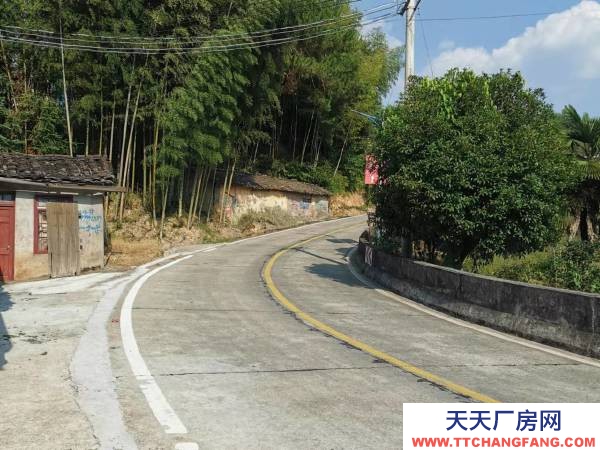 福州市永泰機(jī)加工廠房 房子是自己，可以做廠房，生態(tài)旅游開發(fā)，魚塘等！