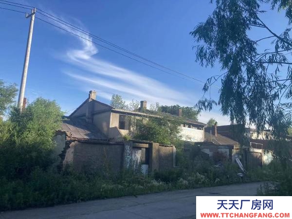 前進(jìn)可做倉(cāng)庫(kù)，可做買(mǎi)賣(mài)。可以去。交通方便，離四豐水庫(kù)近，