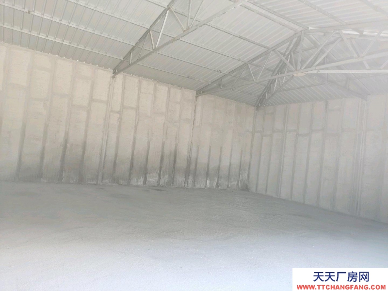 承德 雙灤(方便食品廠房出租) 交通便利，有水有電，可進大車