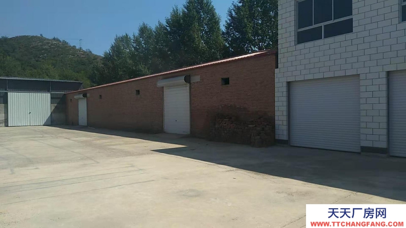 承德 平泉(出租) 平泉鎮(zhèn)猴山溝村2000平米兩層果蔬汁類(lèi) 及其飲料廠房整體或分體出租