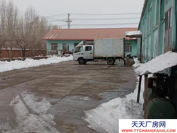 海林市區內建材廠房800平 占地2100平