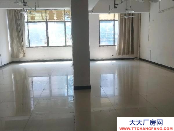 贛州市于都金制衣廠 原制衣廠房二樓，可作寫字樓辦公（具體情況線下面談，電話聯系）