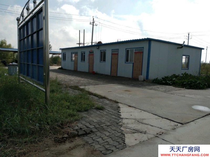 (出售) 巴彥淖爾 夲廠占地約六十畝，其中魚(yú)塘約二十畝，適合各種養(yǎng)殖