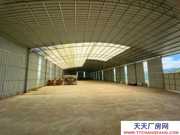 贛州市大余機(jī)加工廠房  大余火車站附近國道邊上