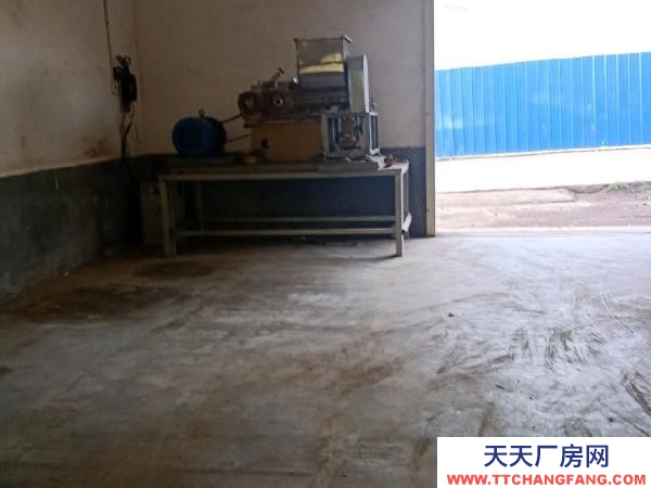 贛州市石城機加工廠房 面積寬闊，光線好，做廠房倉庫佳