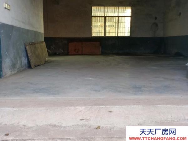 贛州市石城機加工廠房 面積寬闊，光線好，做廠房倉庫佳