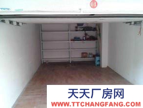 九江市潯陽物資倉庫 市區(qū)車庫出租,可做倉庫,地址位置,有物業(yè)安保。