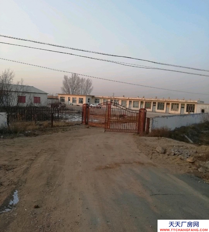 (出租) 烏中旗紅旗村212省錢(qián)178公里處大型養(yǎng)殖場(chǎng)出租