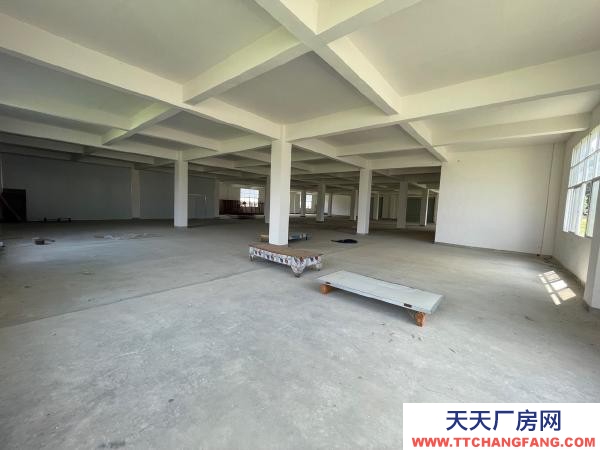 九江市武寧調(diào)味品廠房  磚混結(jié)構(gòu)，新廠房，兩層共2800平方