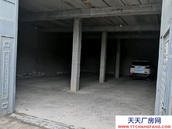 互助房子層高4米，大概位置在互助金圓水泥廠旁邊