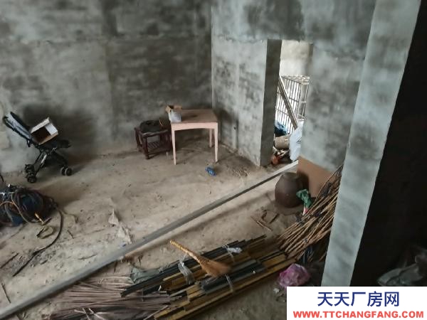 九江市德安物資倉庫 彭山村有便宜倉庫出租（建材市場后面）