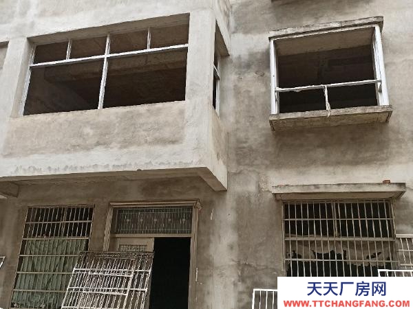 九江市德安物資倉庫 彭山村有便宜倉庫出租（建材市場后面）