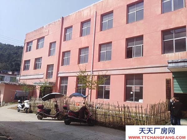 九江市修水速凍面米制品廠房 地理位置優越，物流方便，交通便利，價格實惠！