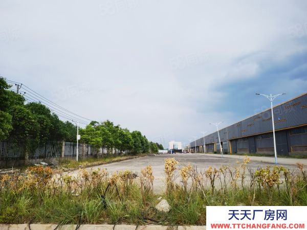 宜春市袁州肉制品廠房 硬化場地10000多平米出租，能進大貨車，地段好，