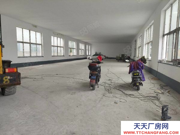 和平區滿融附近1200平廠房機加工廠房，上下兩層有貨梯5噸 電400