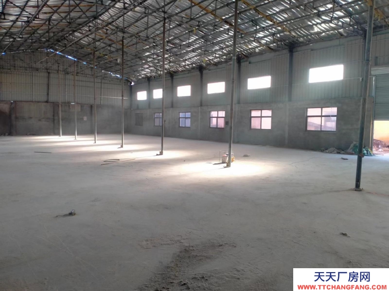 定州 南城(出租) 本人食品庫房一個帶大院，水電齊全，交通方便離市區近