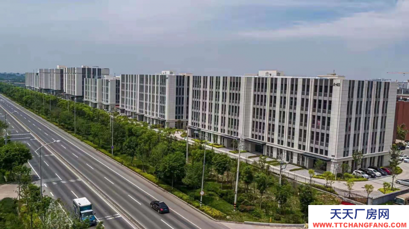 廠房位置好，有食堂，交通便利，大車進出方便