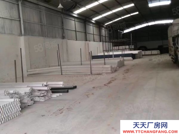 嵩明區(qū)1000平廠房帶7間辦公住房出租