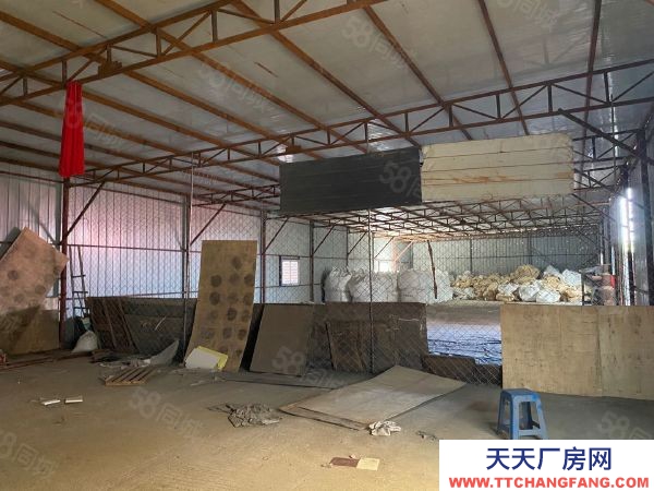 新撫區青年路廠房庫房出租