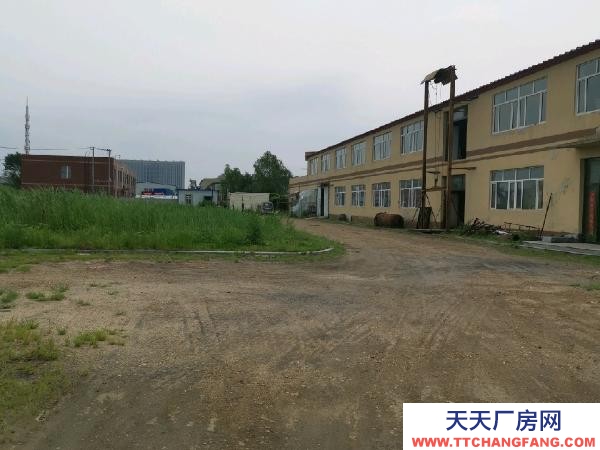 西市廠房占地2700平，整體占地7500平，在主道邊，交通便利