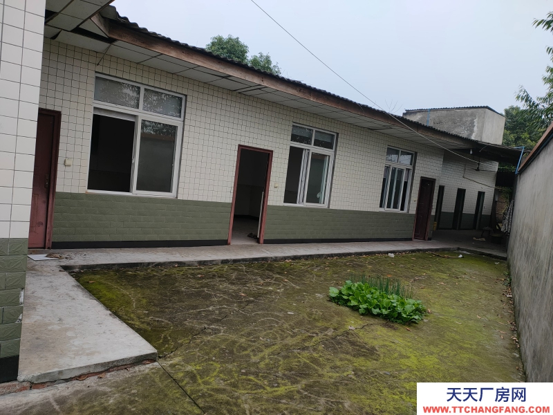 成都周邊5000平米廠房出租