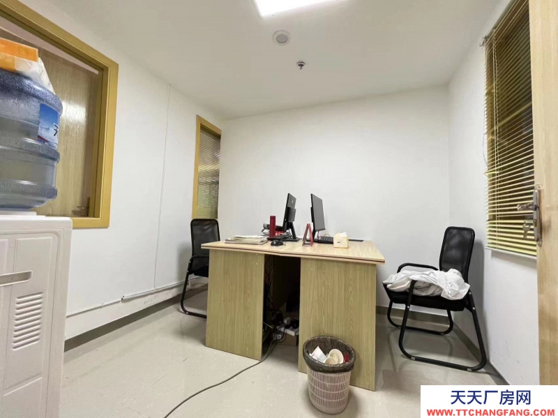 新年特惠特價!無中介費開發商直租,50年工業產權可以辦理全資質,精裝實驗室