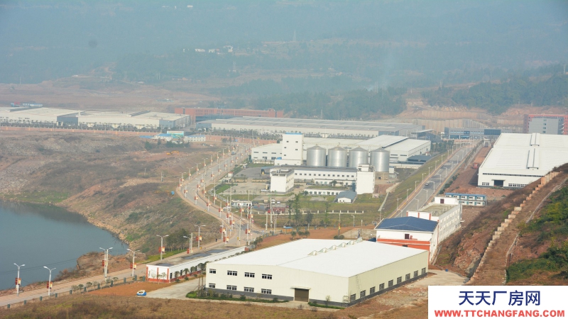 惠州市博羅縣龍溪鎮(zhèn)１００００平方獨棟廠房出租