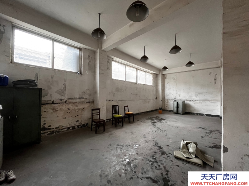 出租金牛沙河源 廠房 倉(cāng)庫(kù) 場(chǎng)地 川建園區(qū)內(nèi)