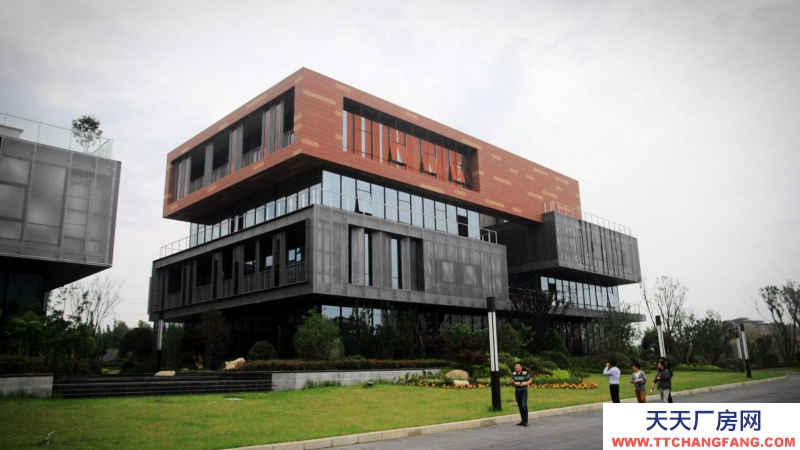 東莞市常平鎮１０５００平方全新獨院廠房出租