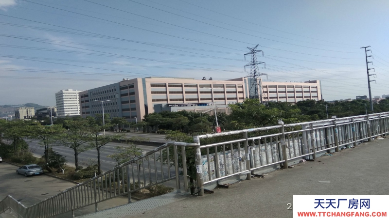 東莞市大嶺山１２０００平方獨(dú)門獨(dú)院廠房出租
