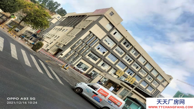 東莞市清溪鎮(zhèn)２７２１平方獨(dú)立產(chǎn)權(quán)雙拼辦公樓出售