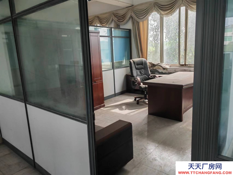 可分開出售宜賓標準工業廠房 ，工業工地，谷底價位！