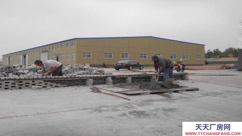 東莞市鳳崗鎮(zhèn)４萬(wàn)平方米凍品類型多溫區(qū)冷庫(kù)出租