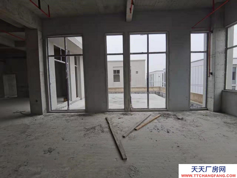 出售杭州全新獨(dú)棟廠房，只售3000多，高速輕軌環(huán)繞，生活配套齊全