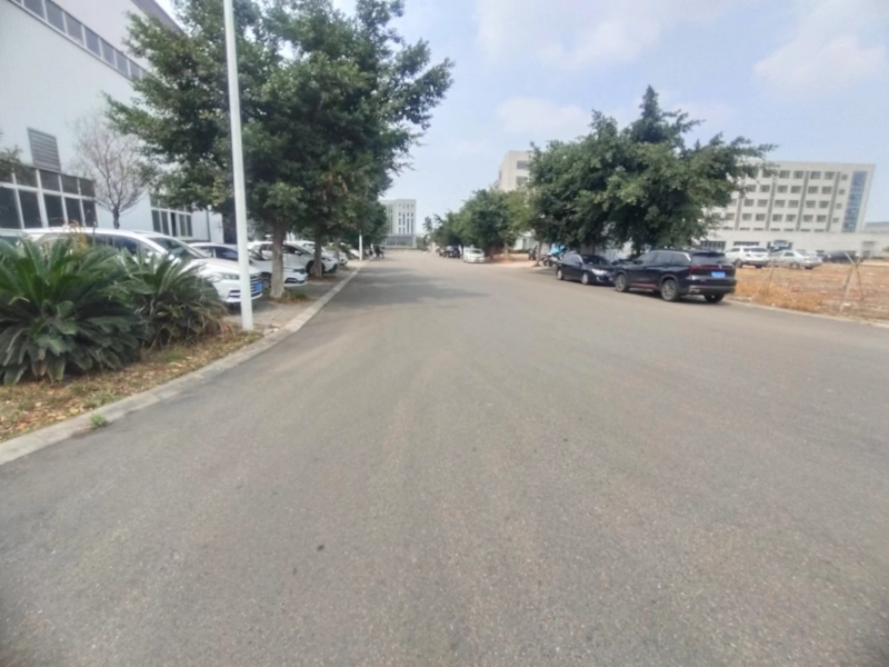 大空間 道路寬敞 鋼結(jié)構(gòu) 可分租 環(huán)氧地坪 帶行車 帶雙層辦公樓