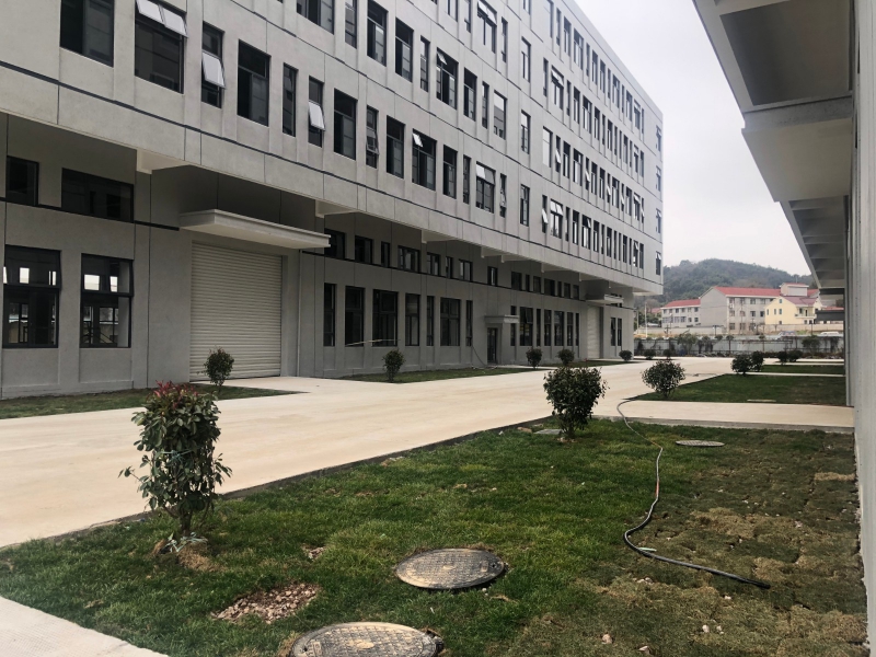 出售杭州全新獨棟廠房，只售3000多，高速輕軌環繞，生活配套齊全