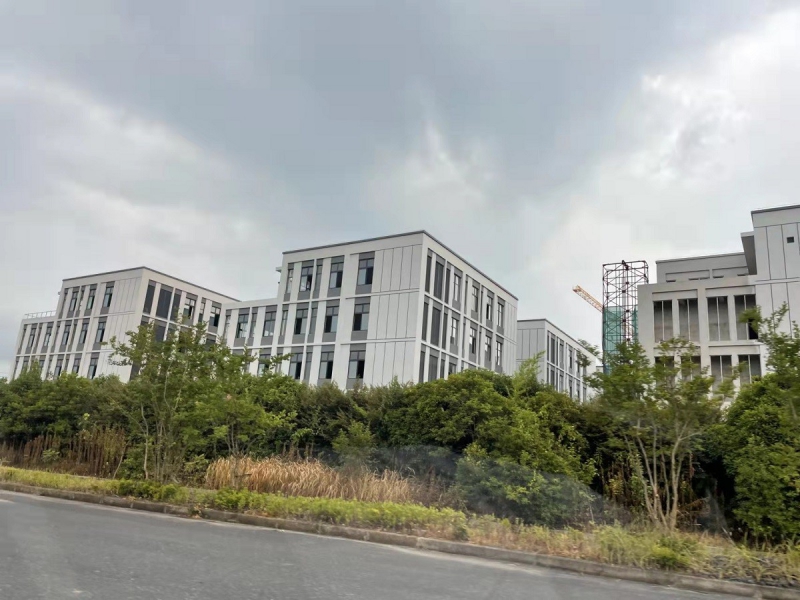 出售杭州全新獨棟廠房，單價3000多起，高速輕軌環繞，生活配套齊全