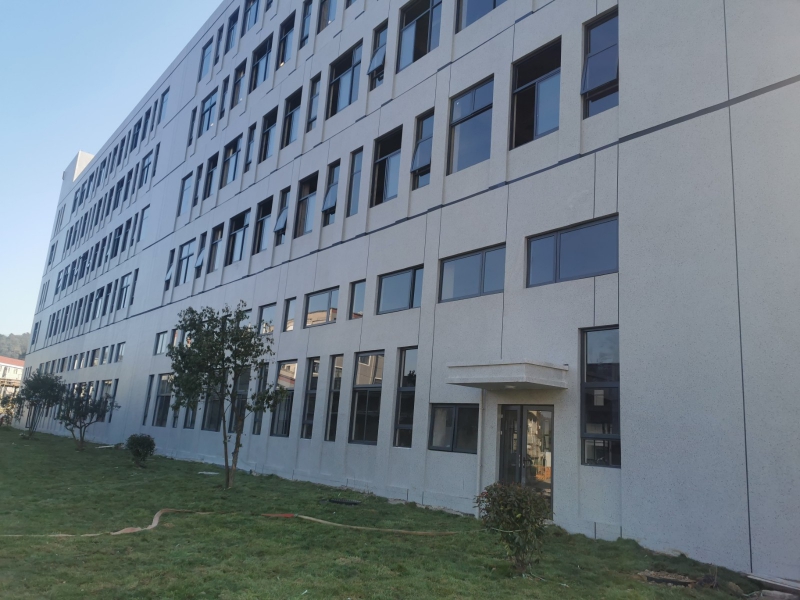 【高速口】蕭山全新廠房出售，一千方起售