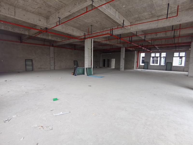 出售杭州全新1000方廠房，只售3000多，高速輕軌環繞，生活配套齊全