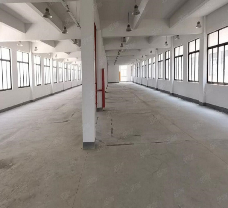 直售濱江邊1000方廠房，總價(jià)345萬(wàn)，即將交付，高速口邊