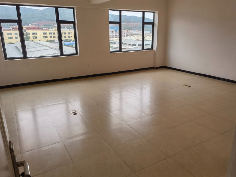 出租尋甸精品雙層廠房,配套寫字樓