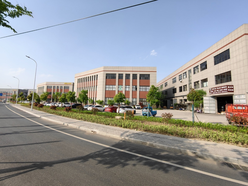 三層獨棟 交通便利 三證齊全 現房直接過戶 可環評