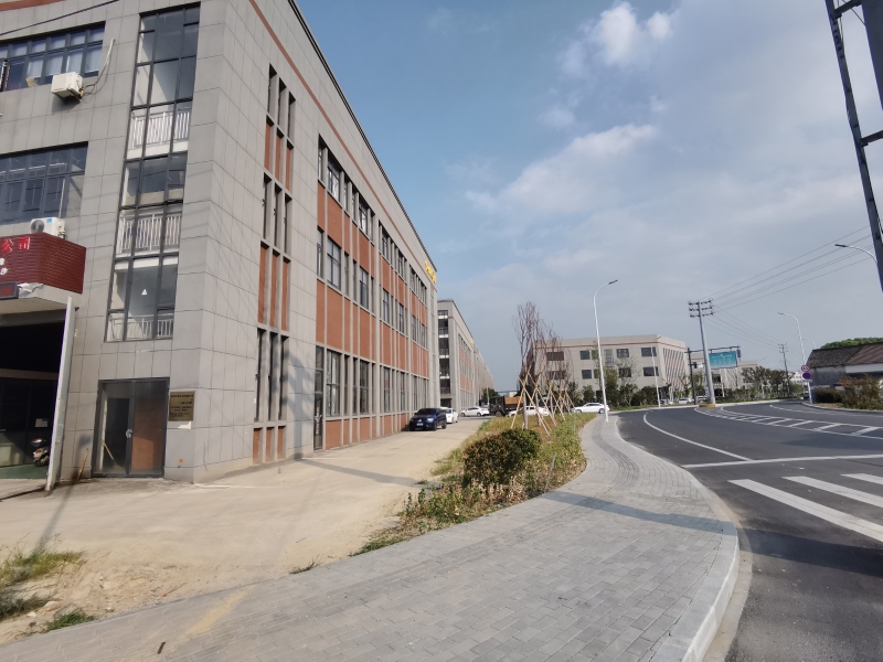 準現房 交通便利 分層出售 可分期 首付80萬起