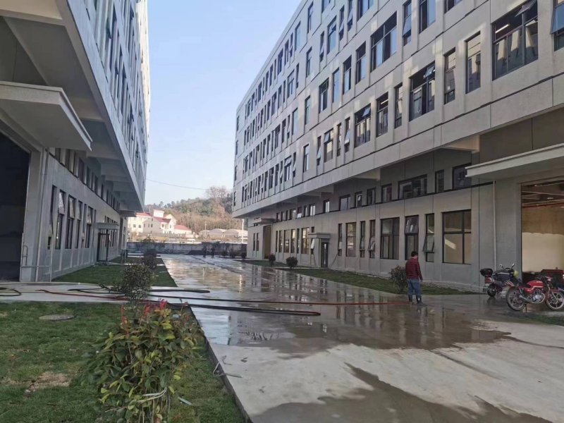 出售杭州全新獨棟廠房，只售3000多，高速輕軌環繞，生活配套齊全